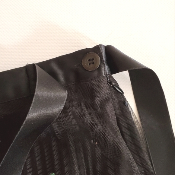 7065 * Express Sequin Midi Skirt Black Size 5/6 - Picture 5 of 8